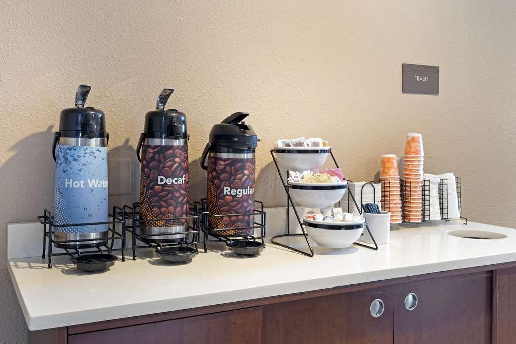 Comfort Inn & Suites Wichita Restaurant foto